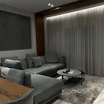 Realm Tirana